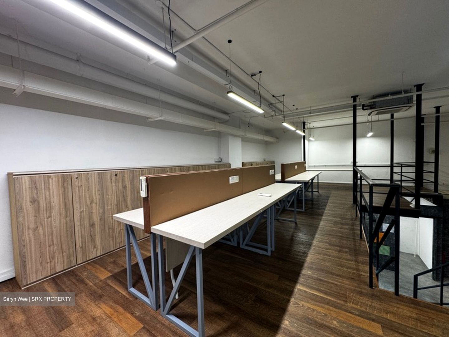100 Pasir Panjang (D5), Warehouse #535483031